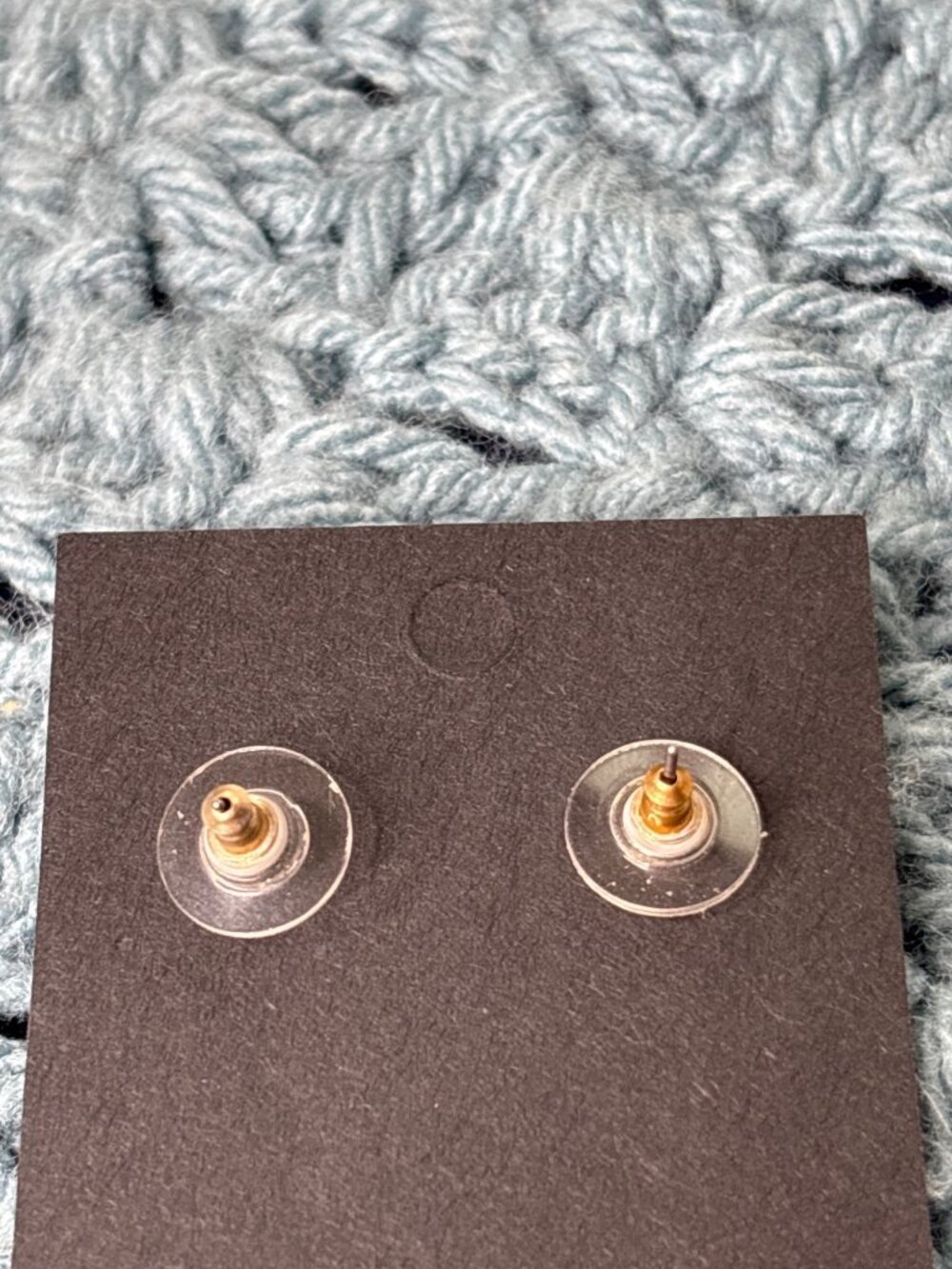 Circle Stud Earrings Goldtone Green Yellow Rhinestone Halo 5/8 inch - Picture 4 of 5